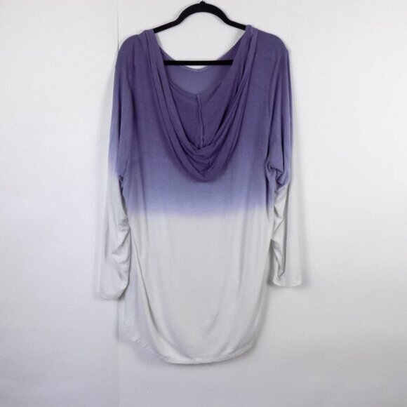Torrid t-shirt Hoodie Feather Heart Size 3X Super Soft Purple White Long Sleeve - Picture 2 of 5